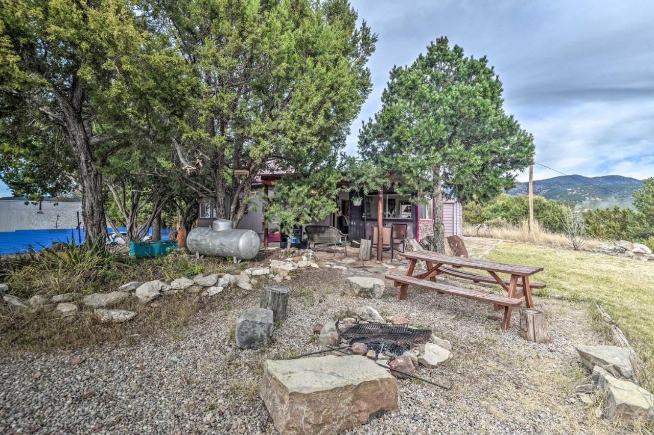 Cozy High Rolls Cottage Near Hiking Trails! Клаудкрофт Экстерьер фото
